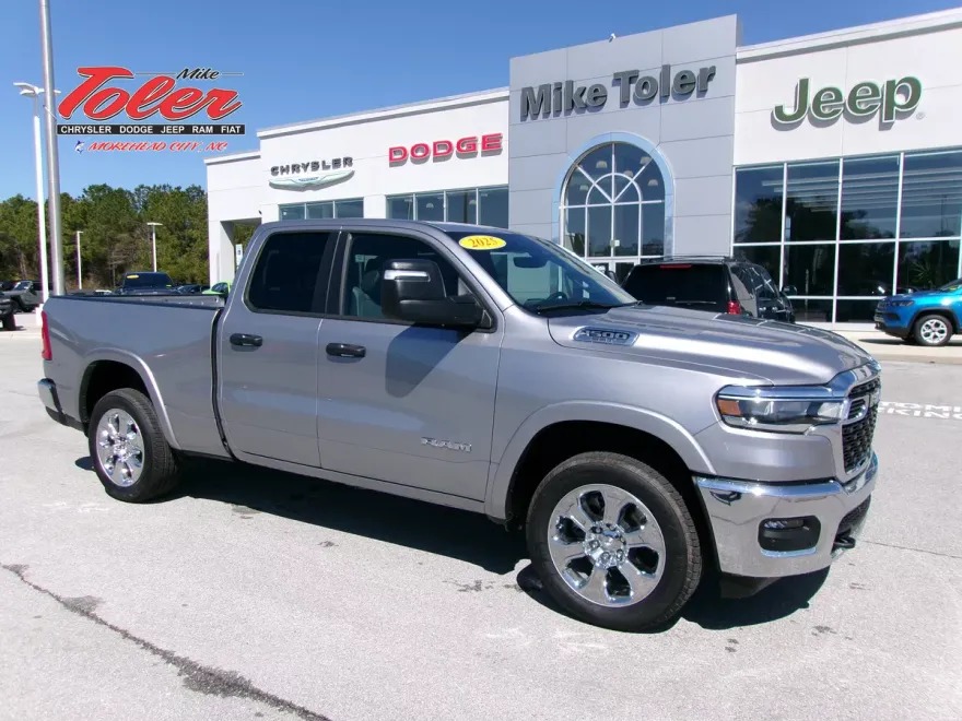 2025 Ram 1500 Big Horn photo 1