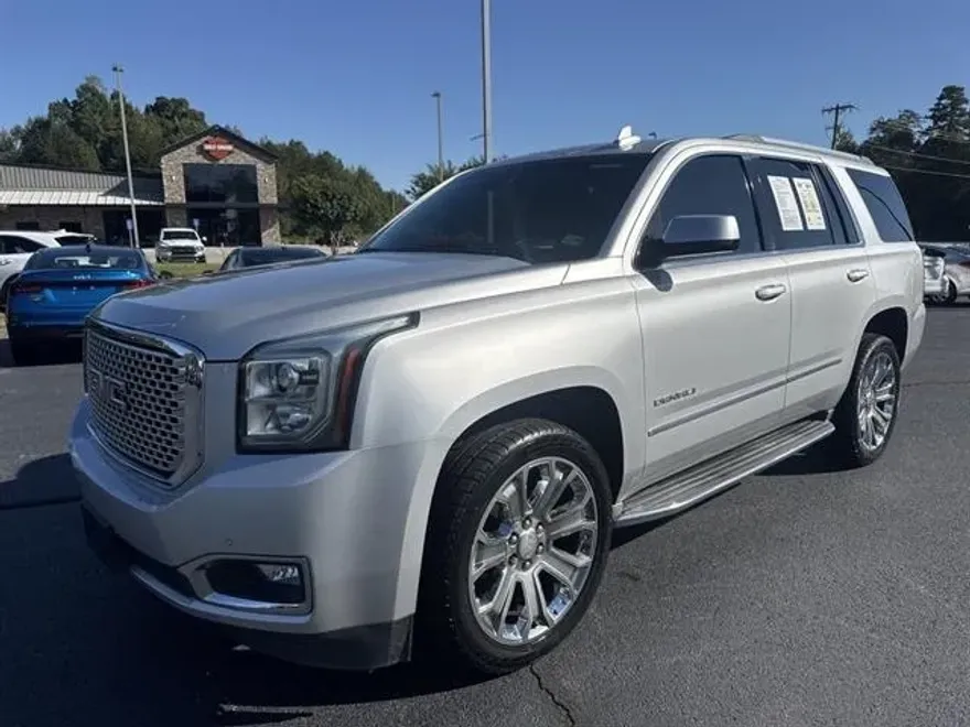 2016 Gmc Yukon Denali photo 1