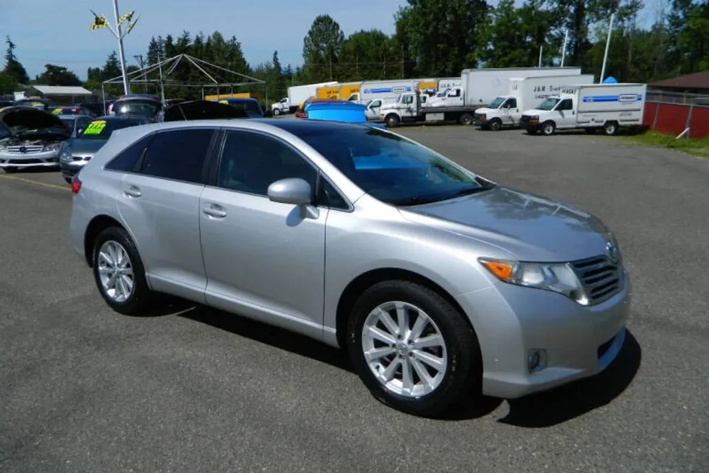2011 Toyota Venza photo 1