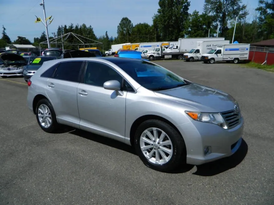 2011 Toyota Venza photo 1