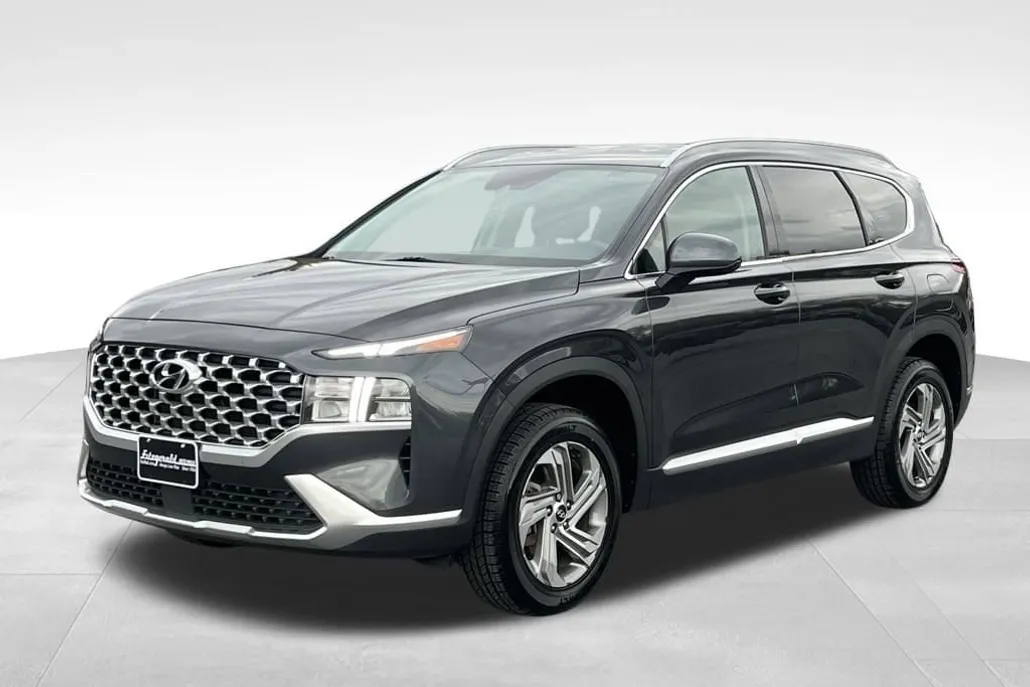 2022 Hyundai Santa Fe SEL photo 1