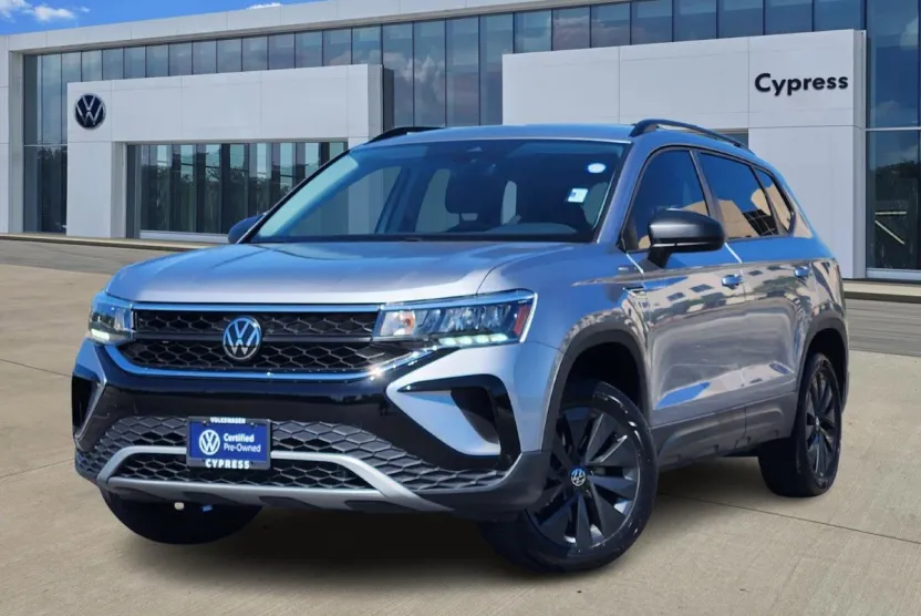 2024 Volkswagen Taos S photo 1