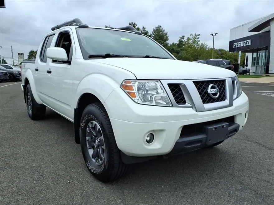 2020 Nissan Frontier PRO-4X photo 1
