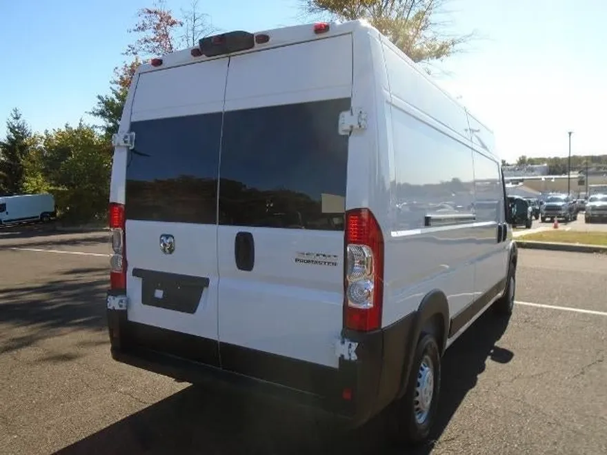 2025 Ram ProMaster 2500 Cargo Van photo 1