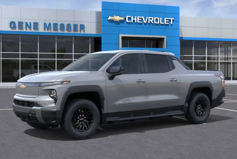 2026 Chevrolet Silverado photo 1