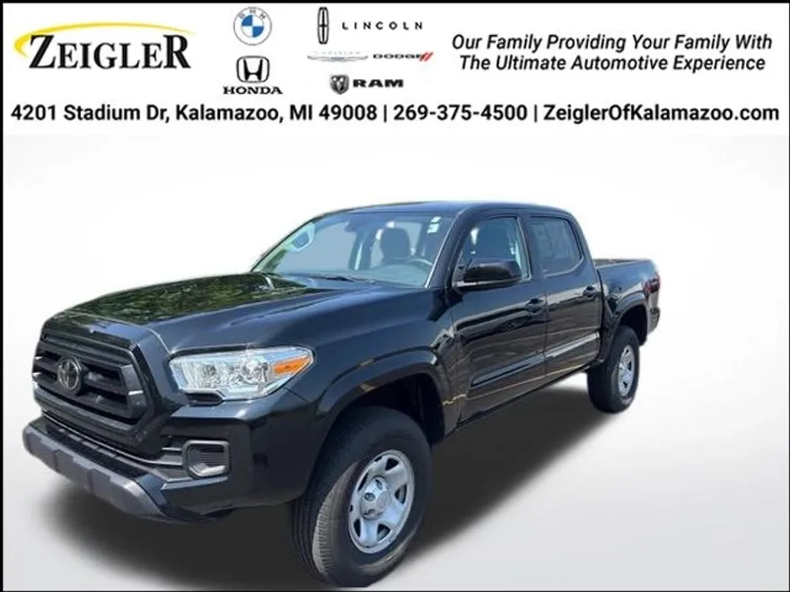 2023 Toyota Tacoma V6 photo 1