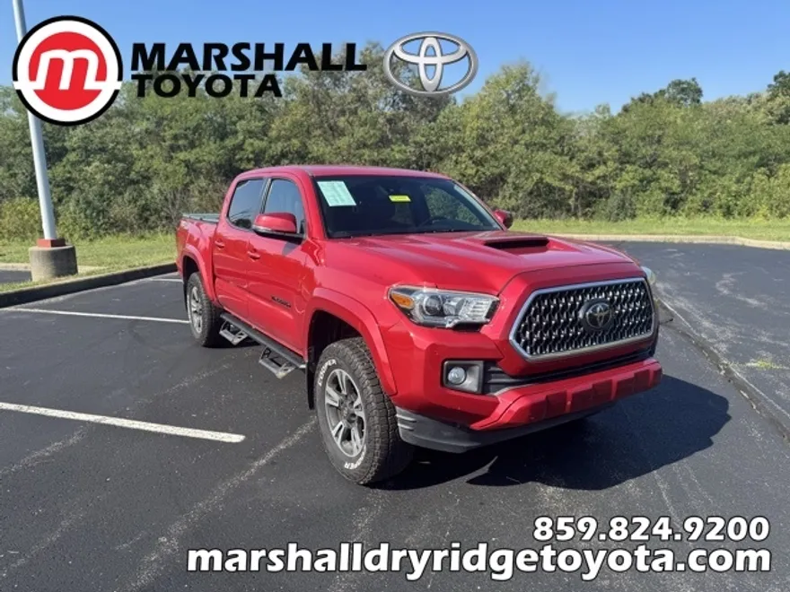2019 Toyota Tacoma TRD Sport photo 1