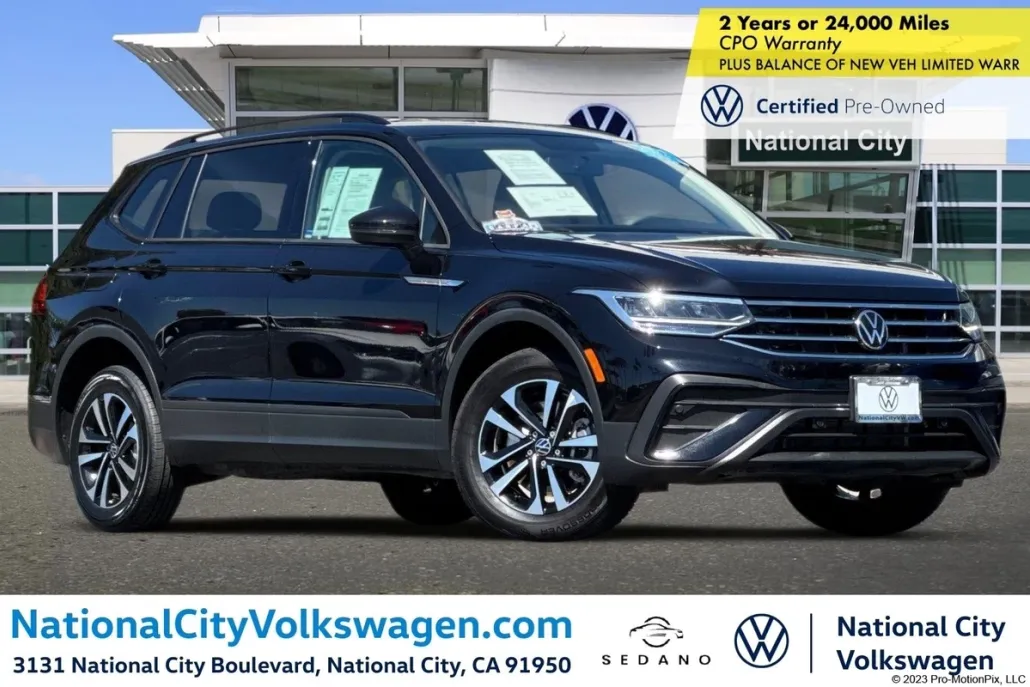 2022 Volkswagen Tiguan S photo 1
