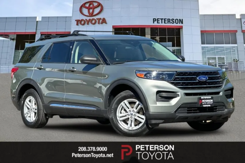 2020 Ford Explorer XLT photo 1
