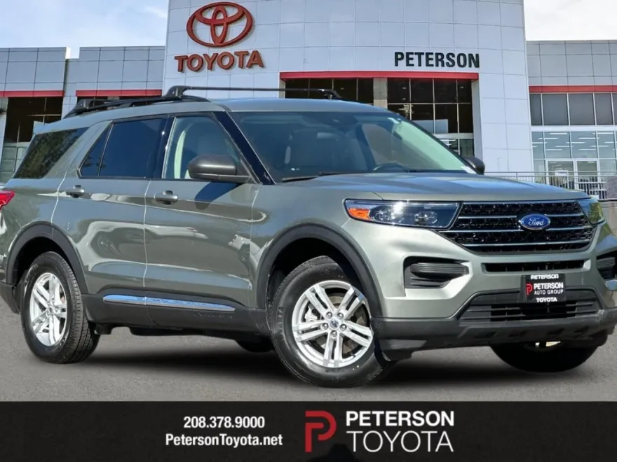2020 Ford Explorer XLT photo 1