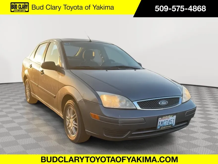 2007 Ford Focus ZX4 SES photo 1