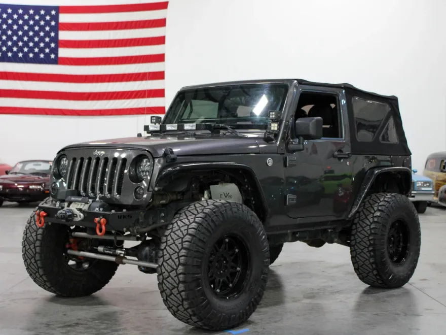 2017 Jeep Wrangler Sport photo 1