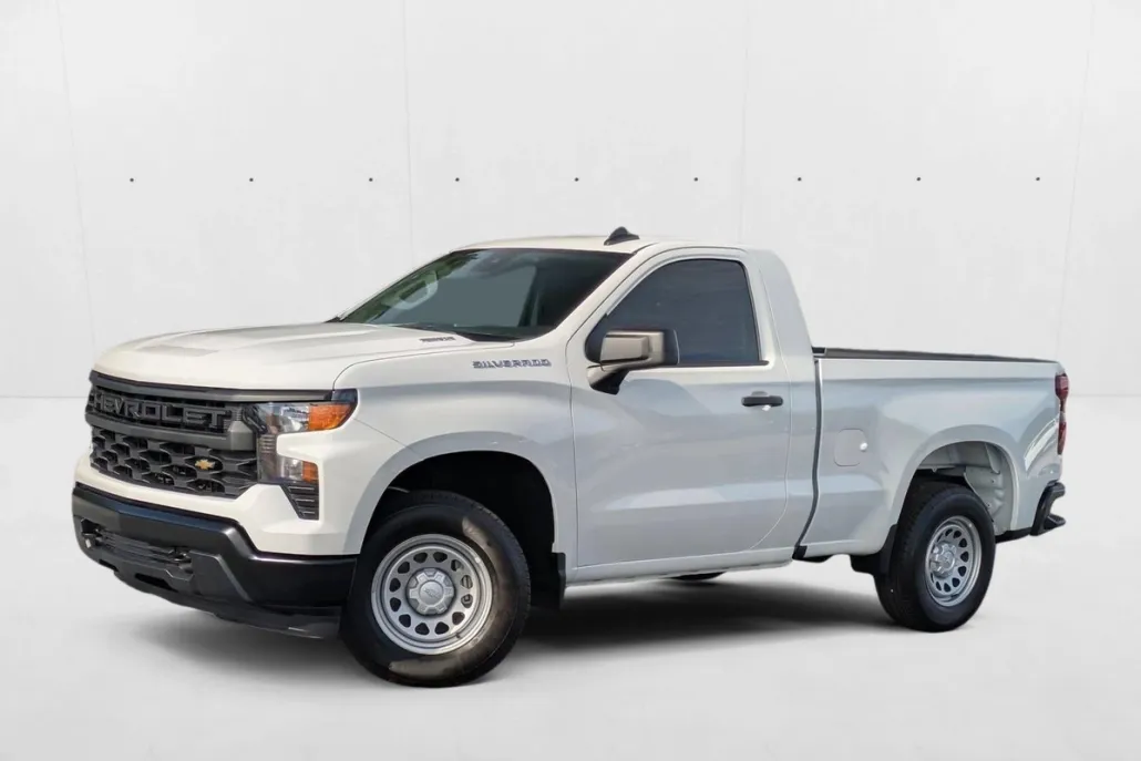 2026 Chevrolet Silverado 1500 photo 1