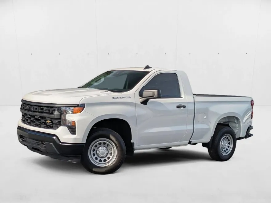 2026 Chevrolet Silverado 1500 photo 1