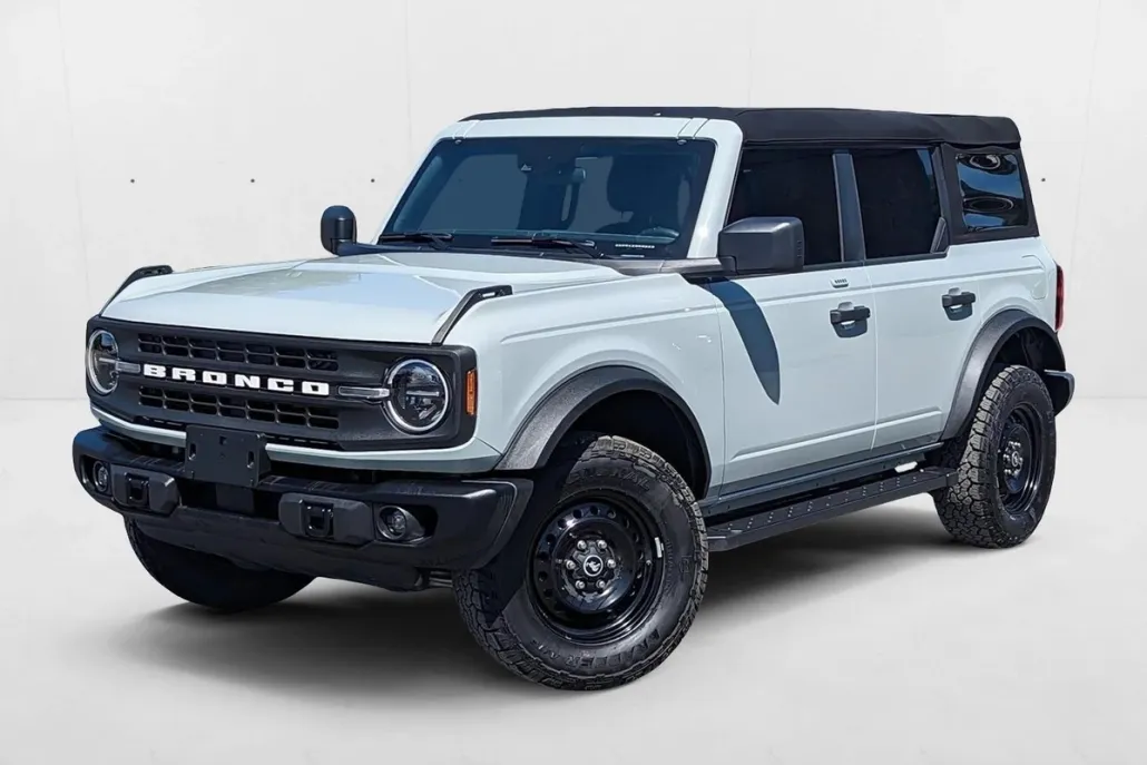 2023 Ford Bronco Base Big Bend Black Diamond Outer Banks photo 1
