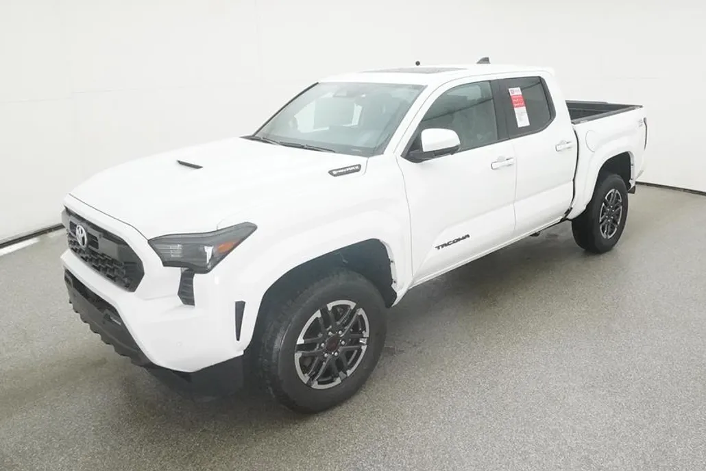 2025 Toyota Tacoma TRD Sport photo 1