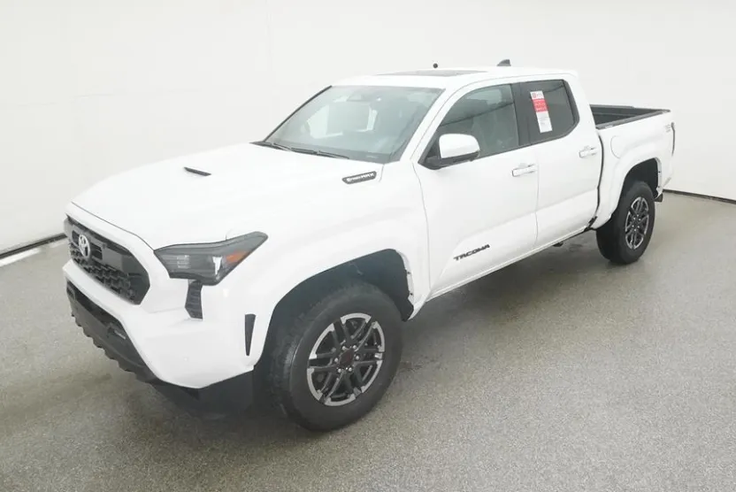2025 Toyota Tacoma TRD Sport photo 1