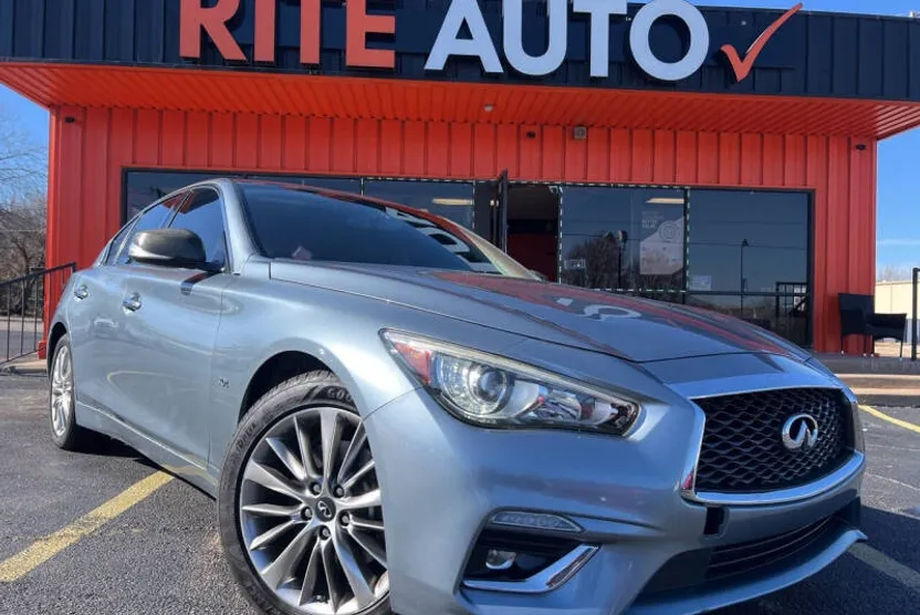 2019 Infiniti Q50 3.0t LUXE photo 1