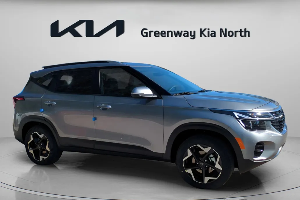 2025 Kia Seltos S photo 1