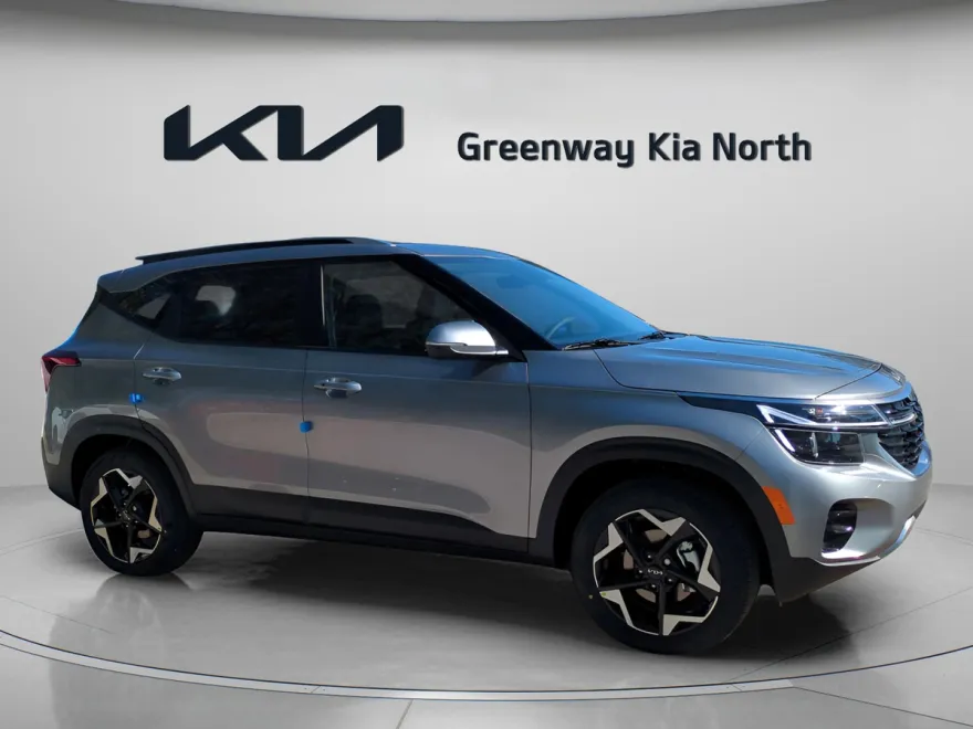 2025 Kia Seltos S photo 1