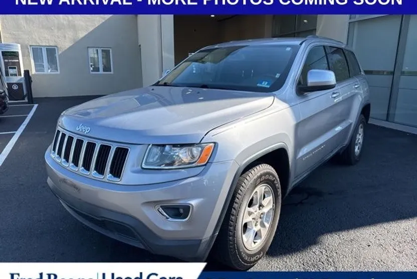2016 Jeep Grand Cherokee Laredo photo 1