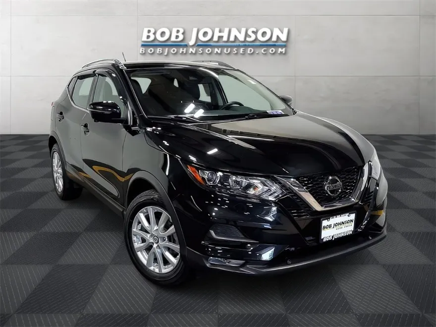 2022 Nissan Rogue Sport SV photo 1