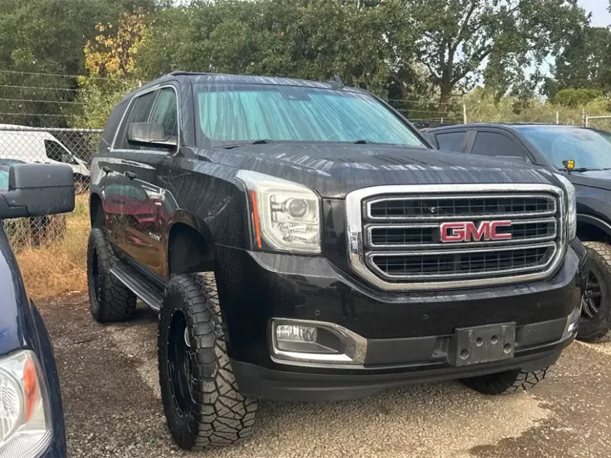 2018 Gmc Yukon SLT photo 1