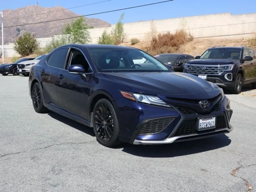 2022 Toyota Camry XSE photo 1