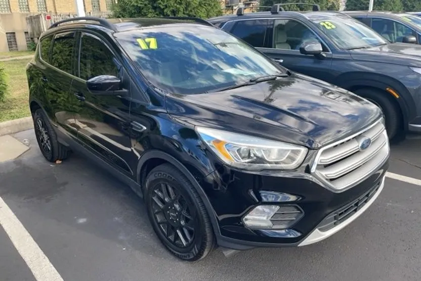 2017 Ford Escape SE photo 1