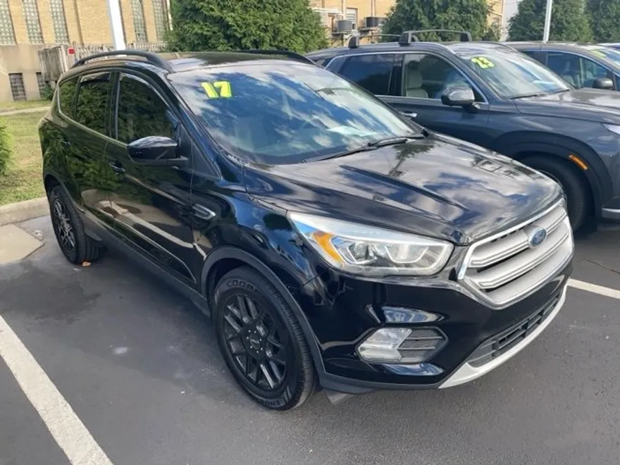 2017 Ford Escape SE photo 1