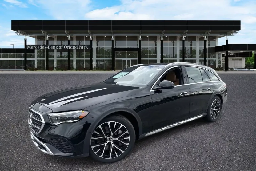 2026 Mercedes Benz E 450 4MATIC All-Terrain photo 1
