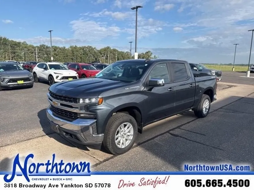 2020 Chevrolet Silverado 1500 LT photo 1