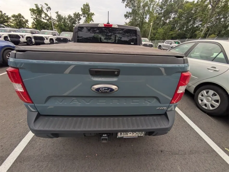 2022 Ford Maverick Lariat photo 1