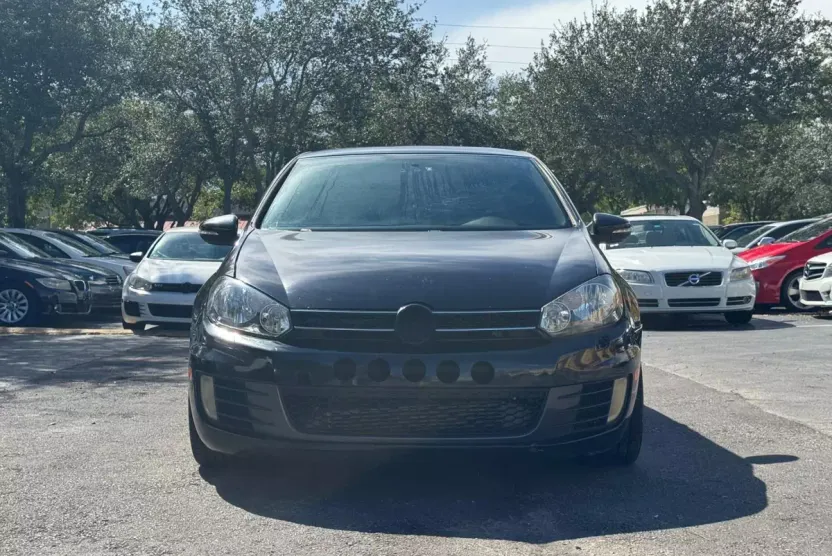 2012 Volkswagen Golf GTI photo 1