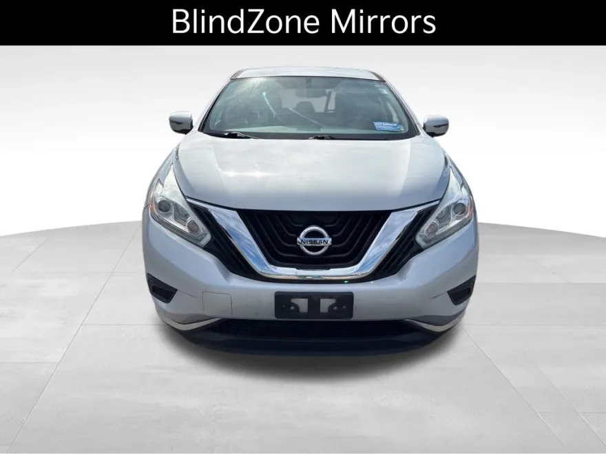 2017 Nissan Murano S photo 2