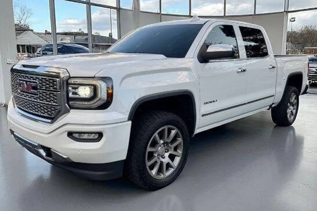 2017 Gmc Sierra 1500 Denali photo 1