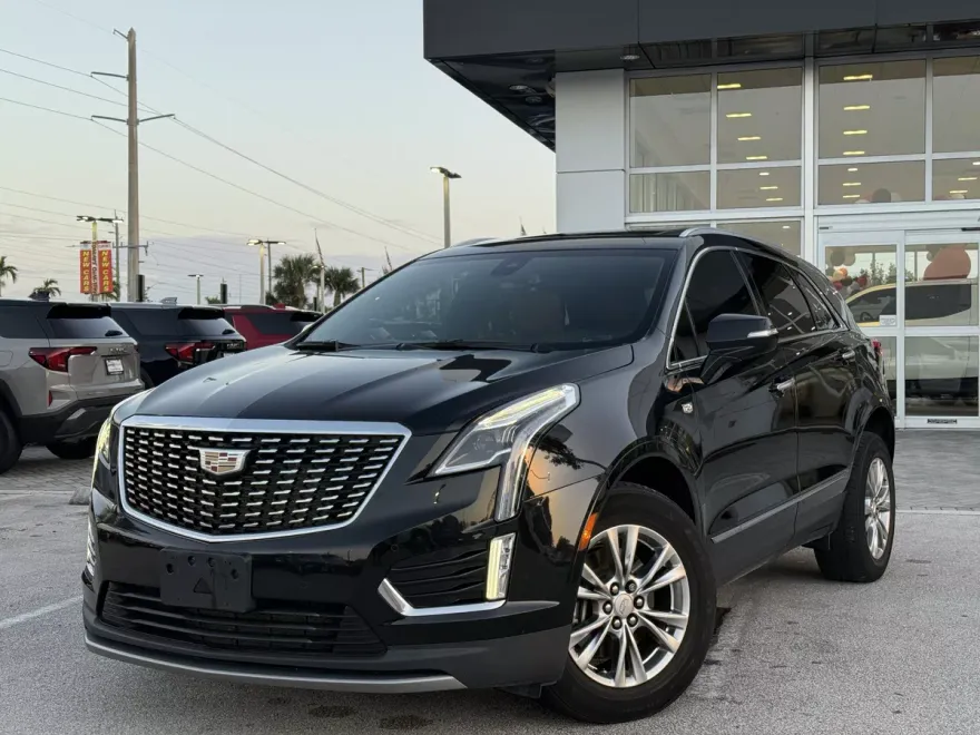 2020 Cadillac XT5 Premium Luxury photo 1