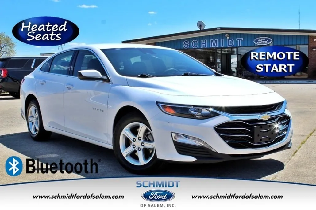 2024 Chevrolet Malibu 1LT photo 1
