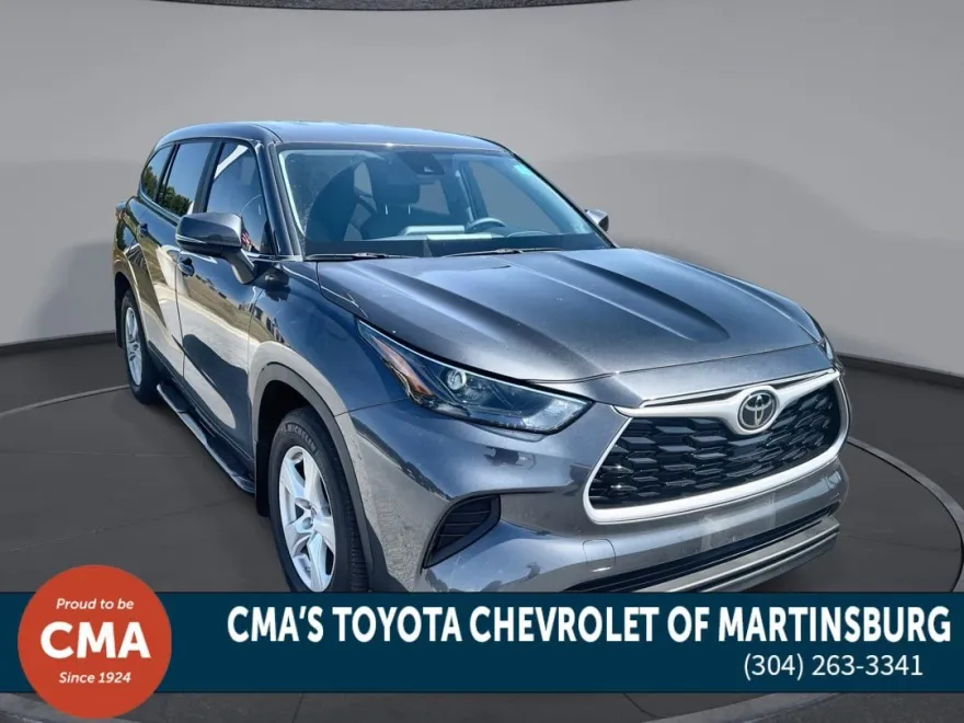 2023 Toyota Highlander L photo 1
