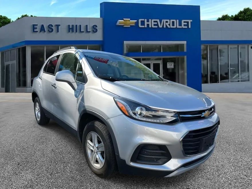 2019 Chevrolet Trax LT photo 1