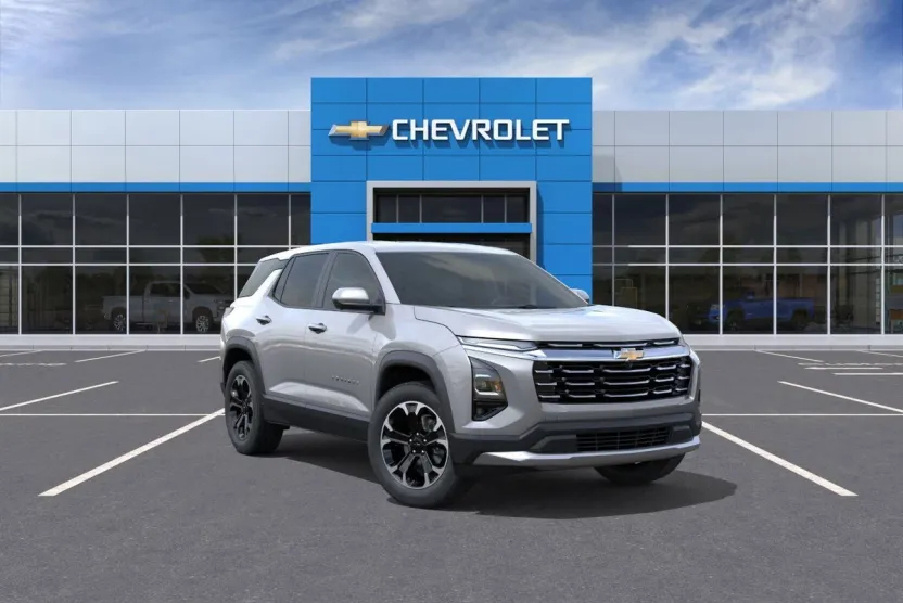 2026 Chevrolet Equinox LT photo 1