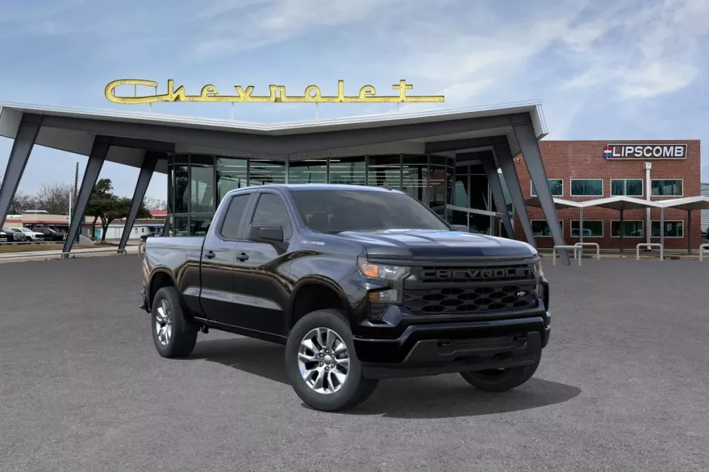 2026 Chevrolet Silverado 1500 Custom photo 1