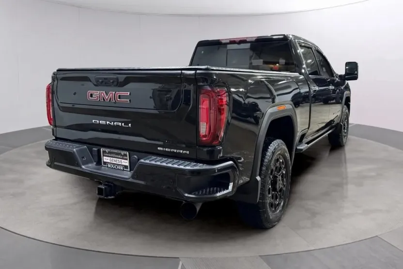 2022 Gmc Sierra HD Denali photo 1