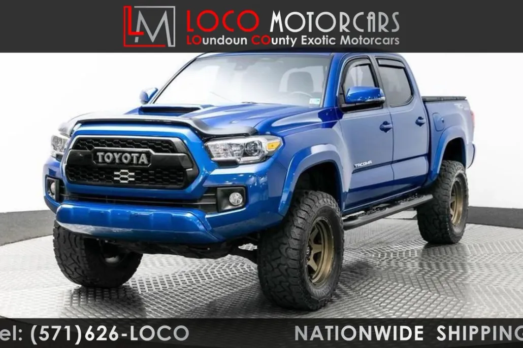 2018 Toyota Tacoma TRD Sport photo 1