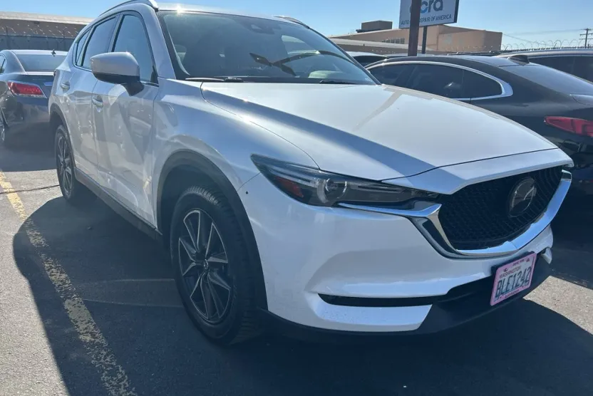 2018 Mazda CX-5 Grand Touring photo 1