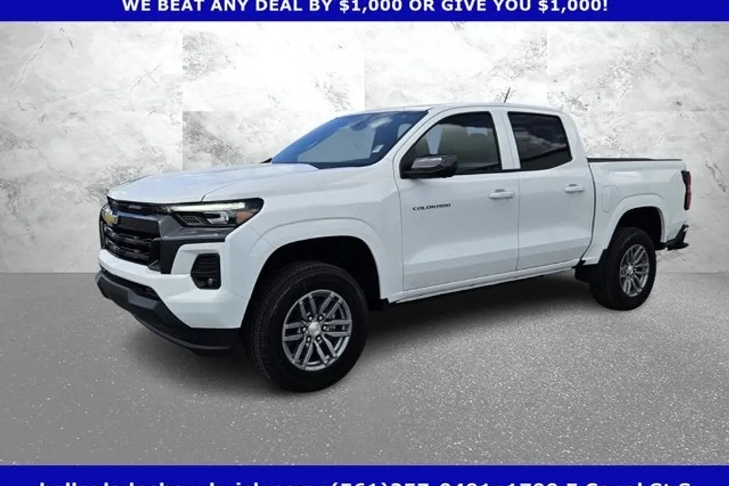 2026 Chevrolet Colorado LT photo 1