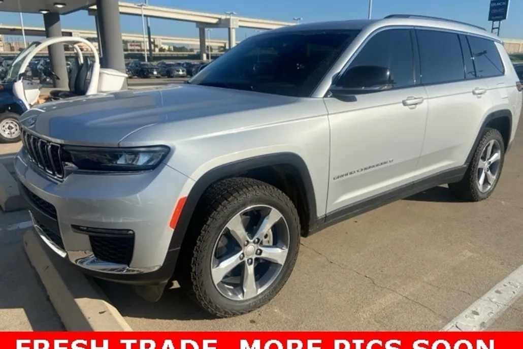 2021 Jeep Grand Cherokee Limited photo 1