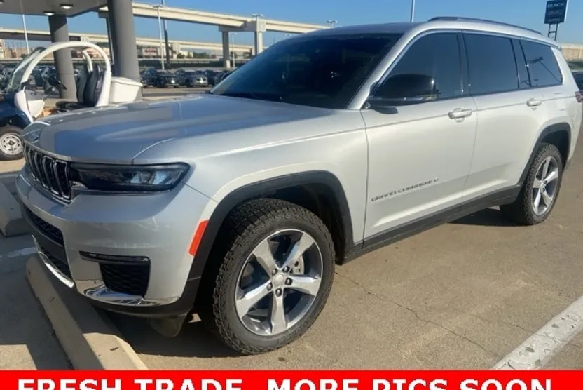 2021 Jeep Grand Cherokee Limited photo 1