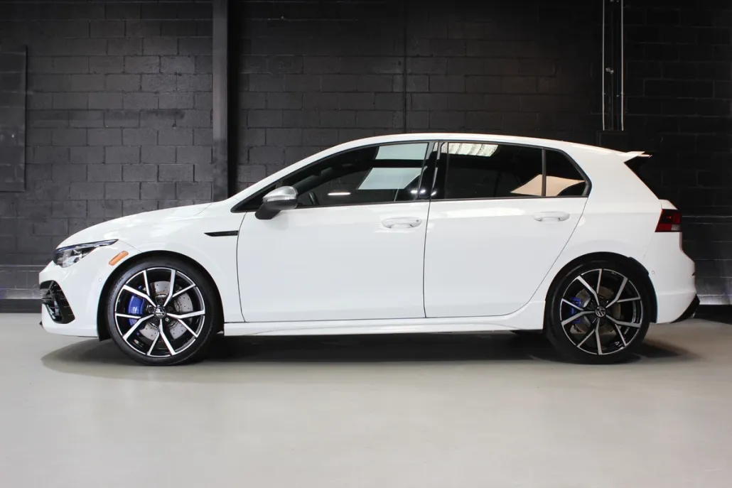 2022 Volkswagen Golf R 4Motion photo 1