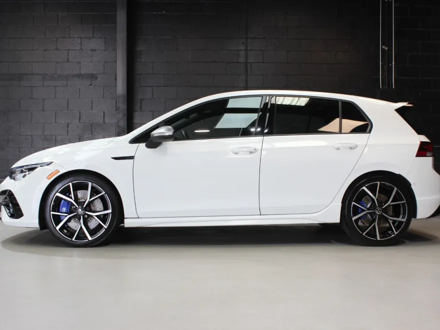 2022 Volkswagen Golf R 4Motion photo 1